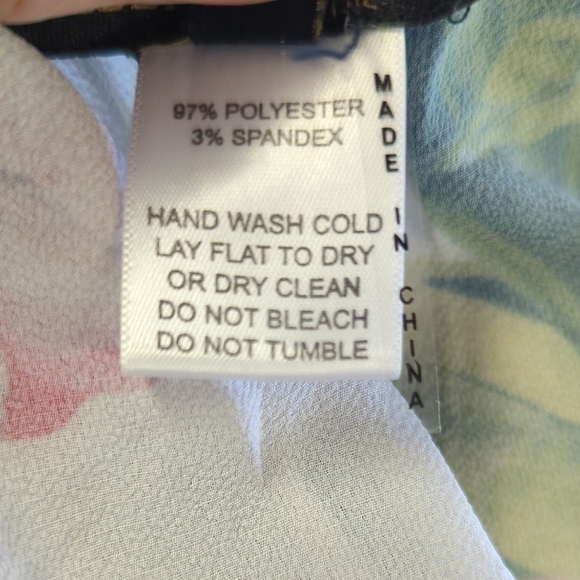 Alberto Makali Tropical Cold Shoulder Top Green Red XS bohemian coastal grandma - Picture 8 of 8